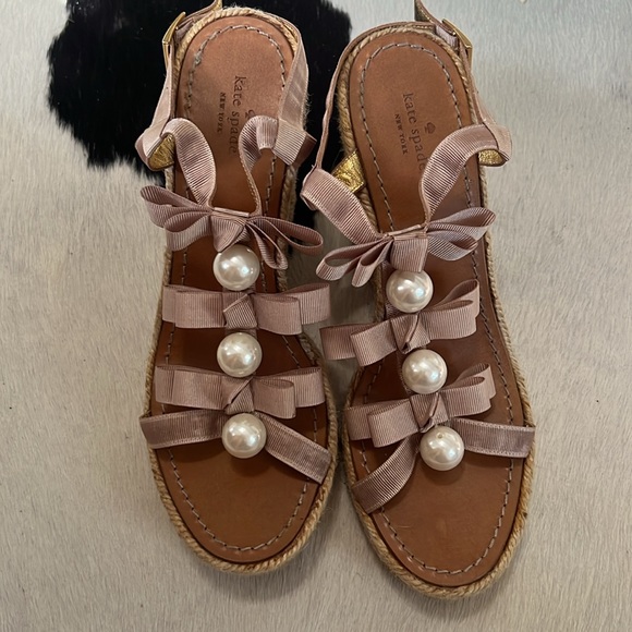 Kate spade pearl and bows wedge size 10 - Picture 2 of 6